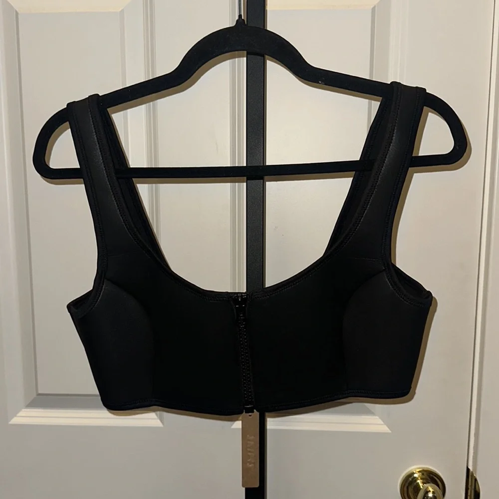SKIMS RUBBERIZED SCUBA SWIM SCOOP NECK BIKINI TOP in Onyx NEW